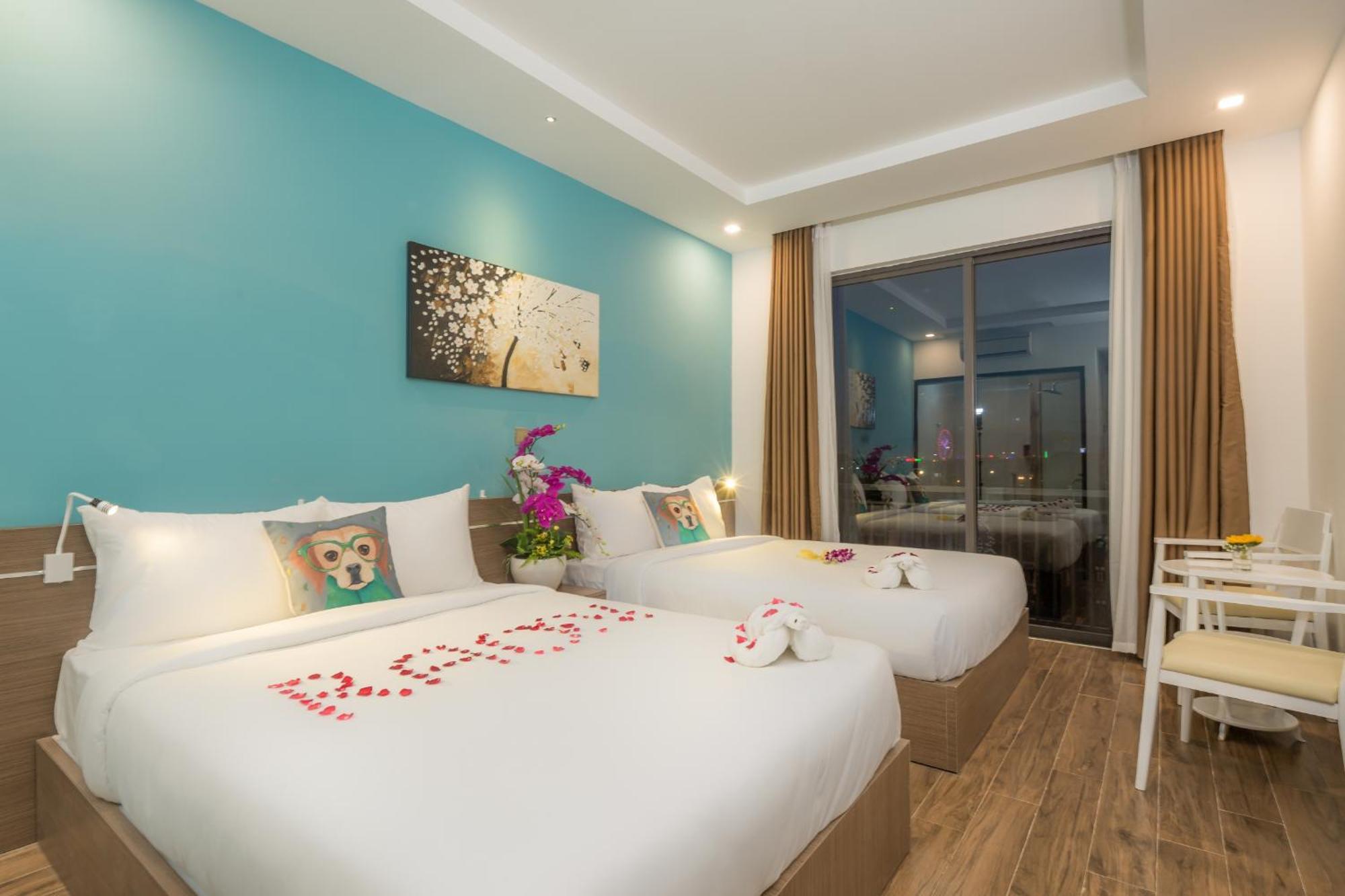 Dn Beach Hotel Da Nang Bagian luar foto
